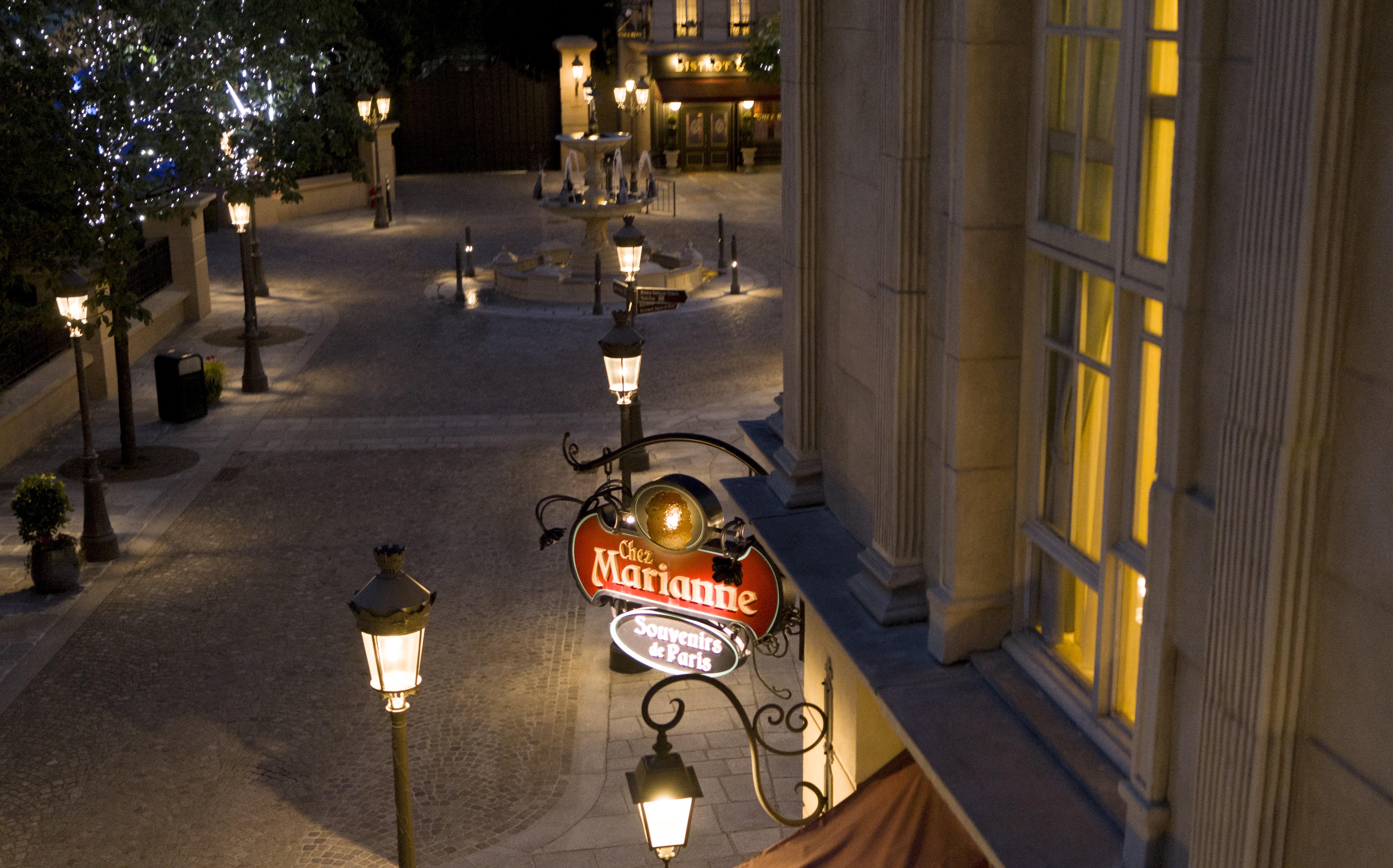 Disney Hotel New York - The Art Of Marvel Chessy  Esterno foto