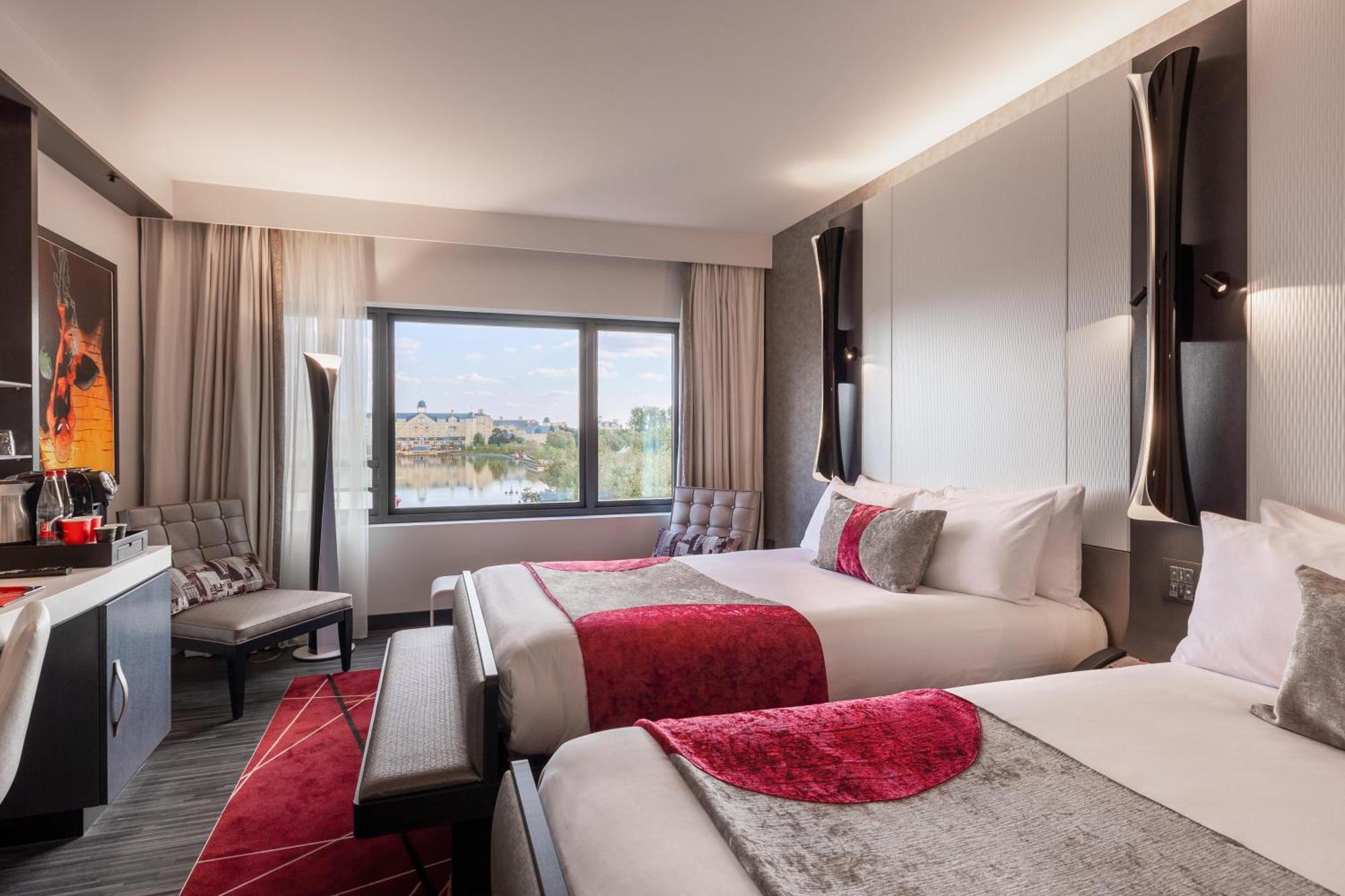 Disney Hotel New York - The Art Of Marvel Chessy  Esterno foto