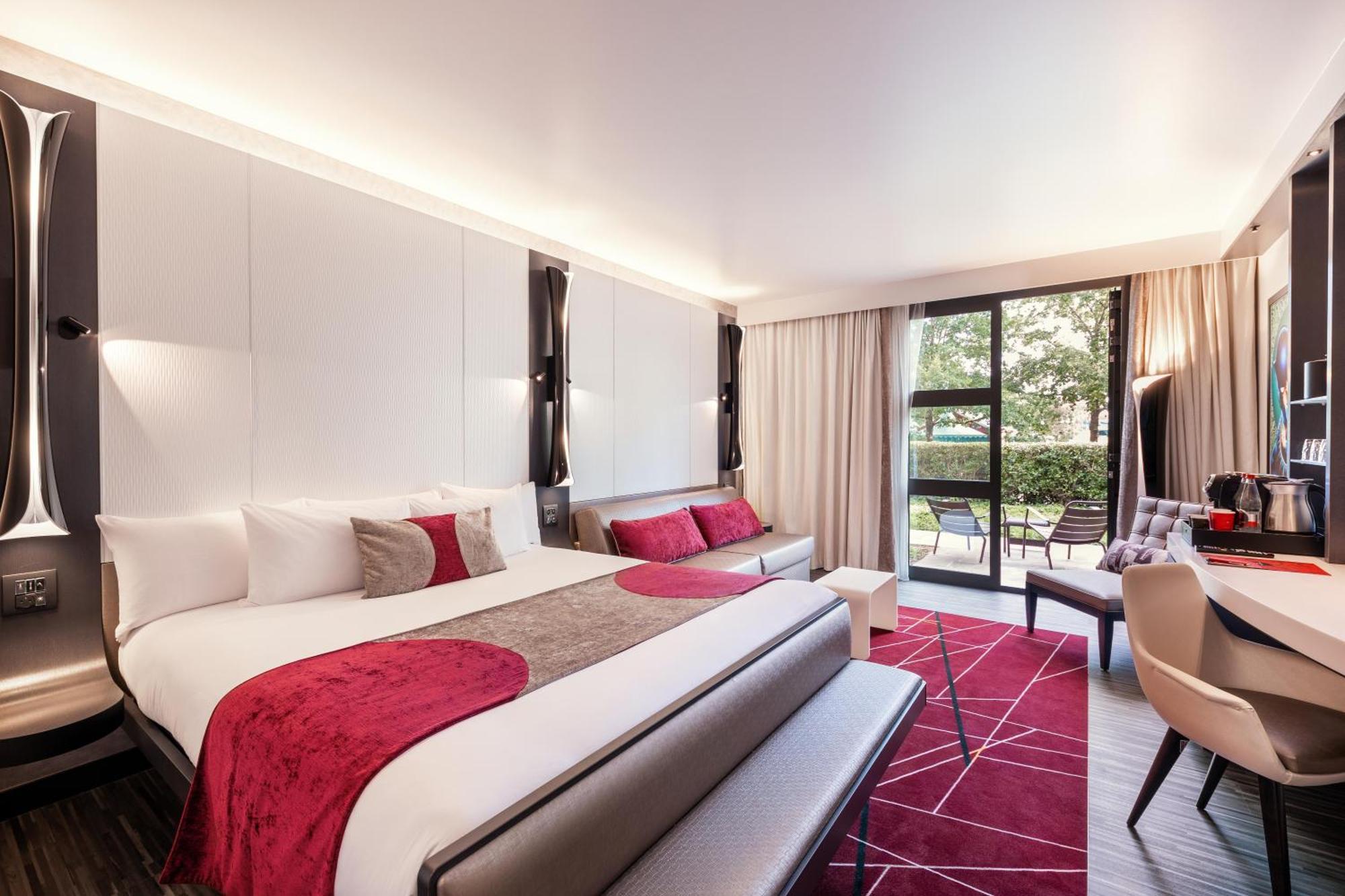 Disney Hotel New York - The Art Of Marvel Chessy  Esterno foto