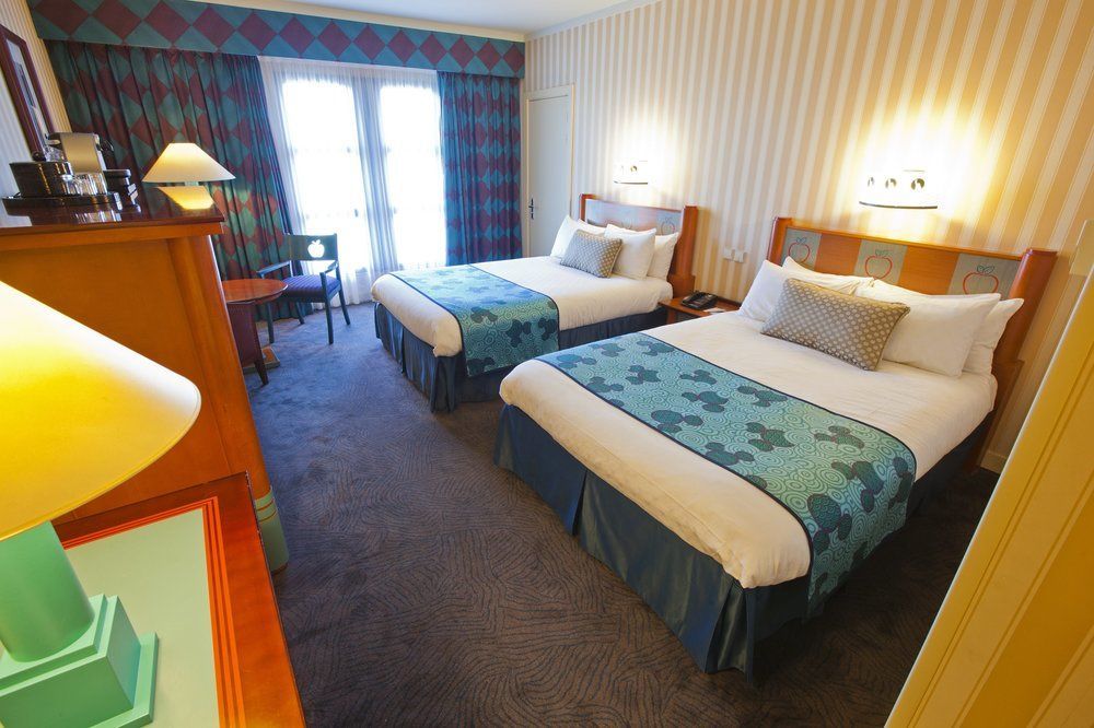 Disney Hotel New York - The Art Of Marvel Chessy  Esterno foto